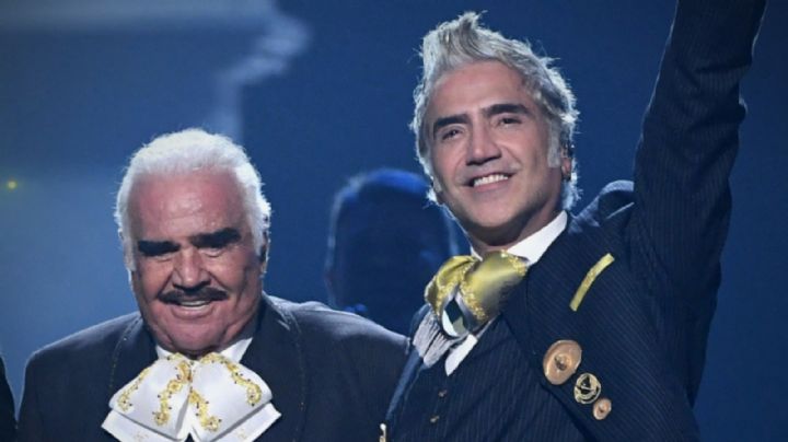 Alejandro Fernández sorprende a internautas con su gran parecido a Vicente Fernández