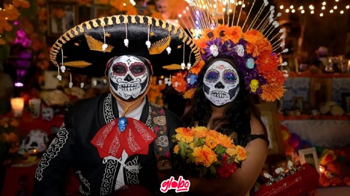 Día de Muertos en Xochimilco: Disfruta de un recorrido de 3 horas donde aprenderás todo sobre el mezcal