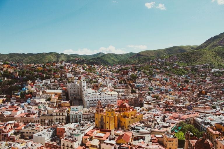 Guanajuato forma parte de los “Pueblos Mágicos” y es ideal para recorrer durante los festejos de la Revolución Méxicana