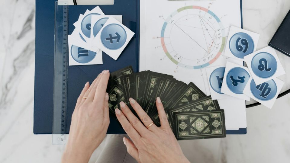 Algunos signos del zodíaco deberán cuidar de su economía