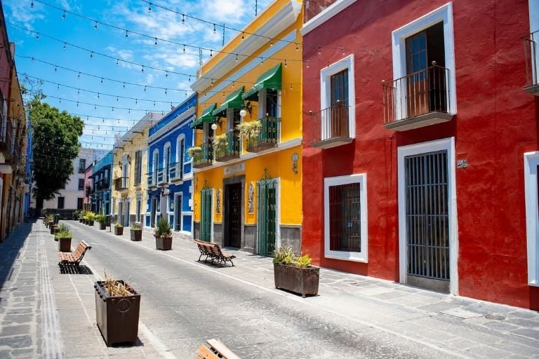 Gastronomía, paisajes, ferias artesanales y edificaciones antiguas