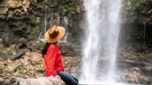 Foto ilustrativa de la nota titulada: Las cascadas de San Luis Potosí verde esmeralda que no le piden nada a las de Croacia