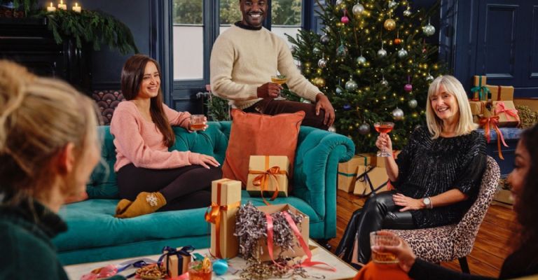 Tips para pasar una buena Navidad con la suegra y con la familia política