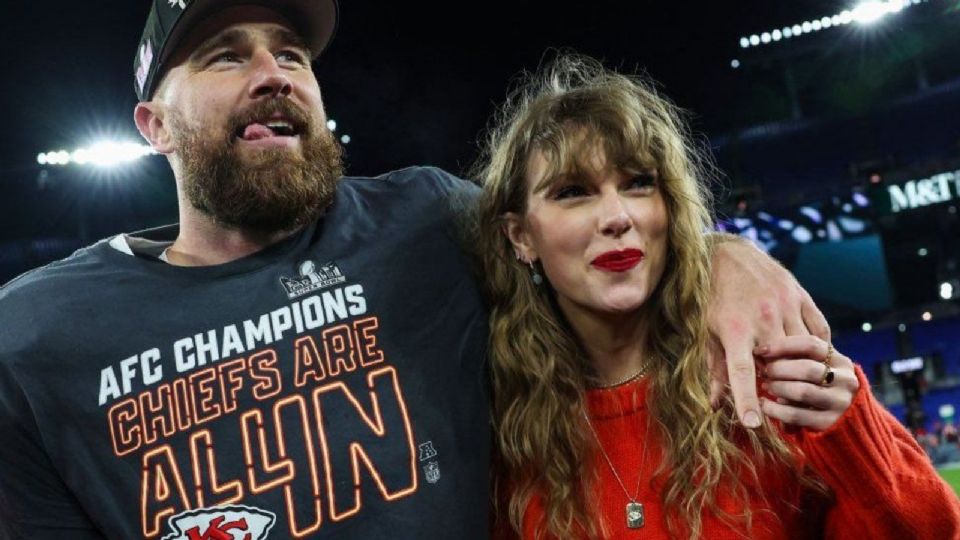 Taylor Swift llegó al Allegiant Stadium de Las Vegas, Nevada para apoyar a su novio, Travis Kelce, pero la verdadera duda es, ¿le propuso matrimonio?.