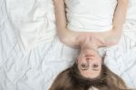 ¿Duermes con los ojos abiertos? Conoce por qué pasa y si es peligroso
