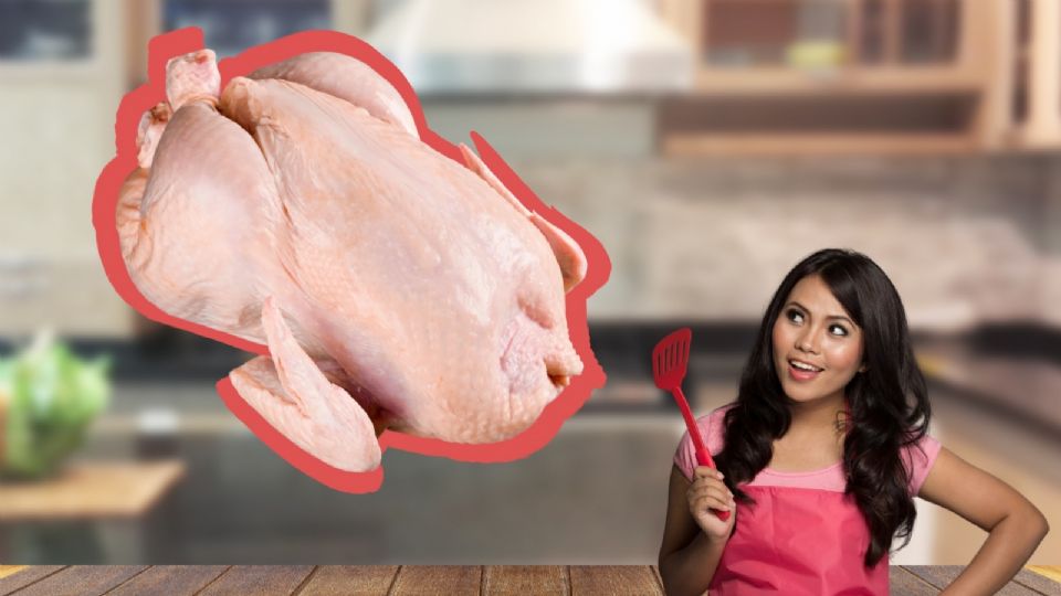 Si eres de los que cree que lavando el pollo acabas con las bacterias, te equivocas.