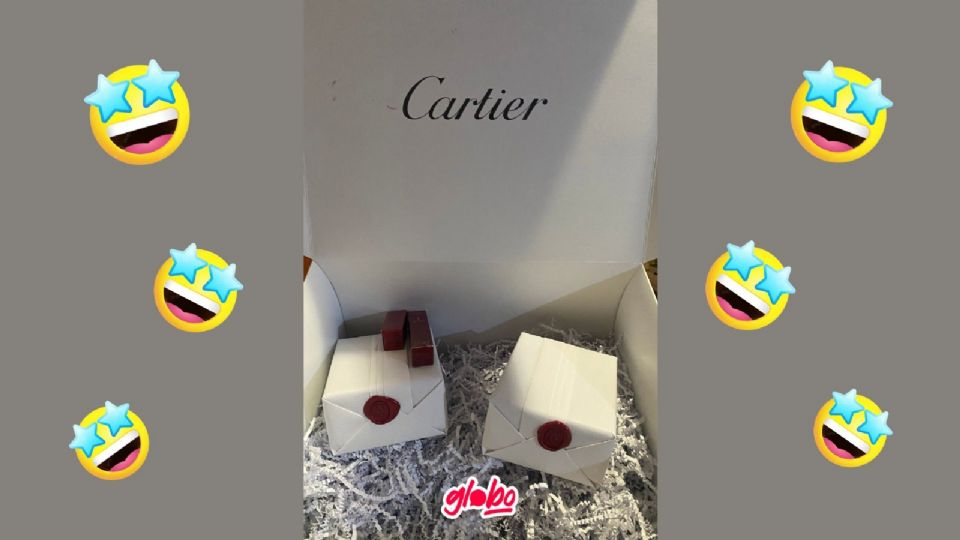 Cartier paga el error que cometió con los aretes de diamante.