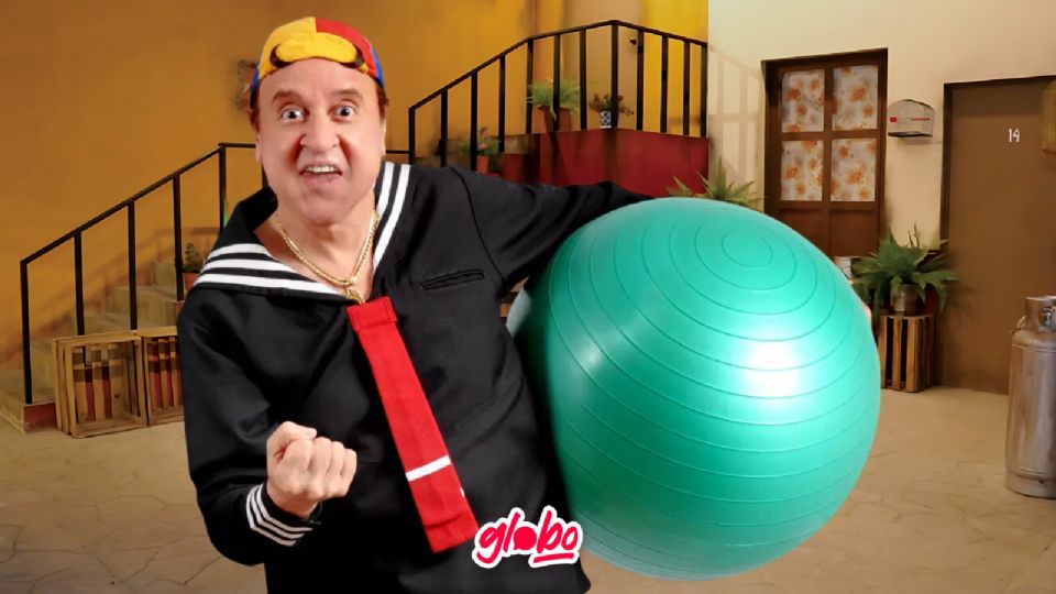 Los internautas reaccionaron muy molestos con Carlos Villagrán luego de anunciar que los costos de 'la firma de autógrafos de 'Kiko' sería de casi 3 mil pesos.