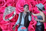 Christian Nodal le regala un anillo a Ángela Aguilar ¿Se van a casar?