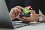 Estas son las mejores frases de felicidad para enviar a tus amigos por WhatsApp