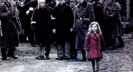Cómo luce ‘la niña del abrigo rojo’ de ‘La lista de Schindler’ a sus 35 años