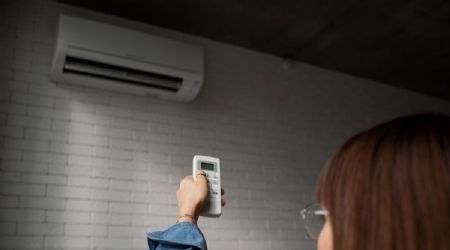 ¿Qué es más conveniente dejar el aire acondicionado prendido todo el día o encenderlo de a ratos?