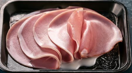 ¿Qué te pasa si te comes la baba blanca del jamón?