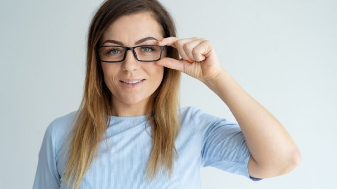 Protege tu vista de cataratas y evita usar lentes, solo comiendo esta fruta