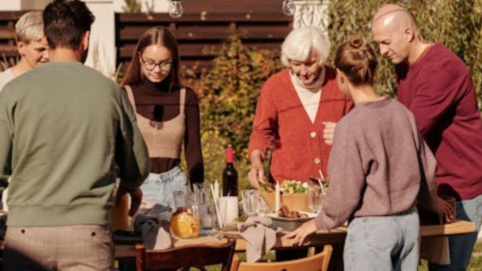 Desterrar este mito permite tomar decisiones informadas para cuidar la garganta de manera efectiva.