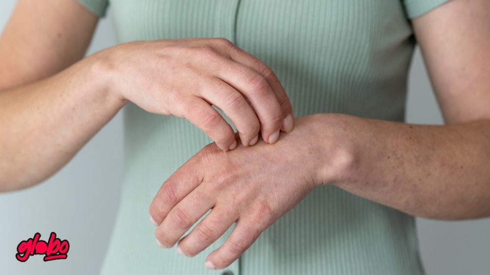 Conoce qué significa, según creencias populares, el picor en la mano derecha.