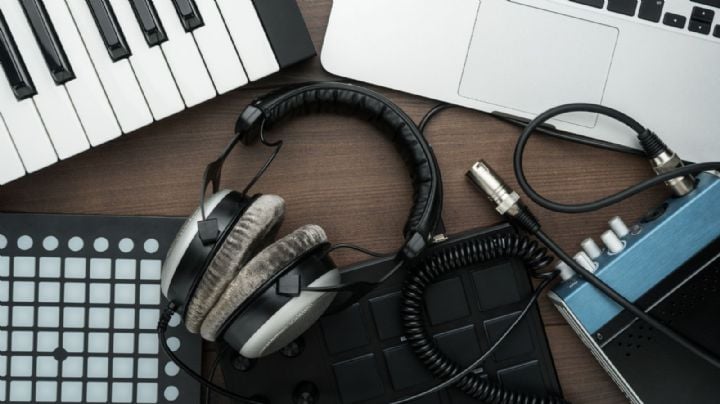 Leon Larregui desmiente especulaciones sobre nueva canción, ¡y le sale peor!