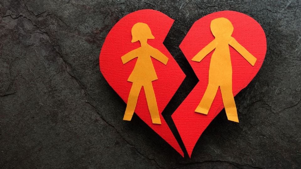 Oscar Burgos implora el perdón de Alex Montiel por exhibir su presunta infidelidad