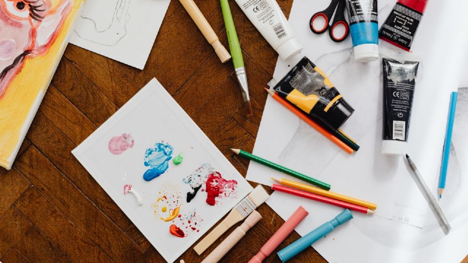 Muere Franc¸oise Bornet, protagonista del beso más famoso del mundo.jpg