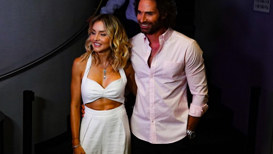 Sebastián Rulli y Angelique Boyer no se quieren casar, pero el actor le hace una romántica propuesta
