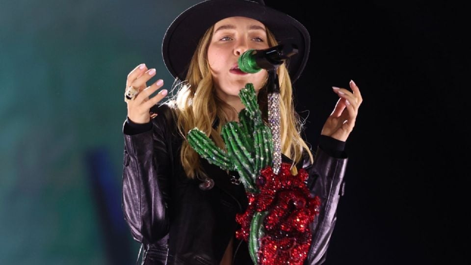¿Belinda le dedicó una canción a Nodal? Aseguran que el tema 'Cactus' es para el