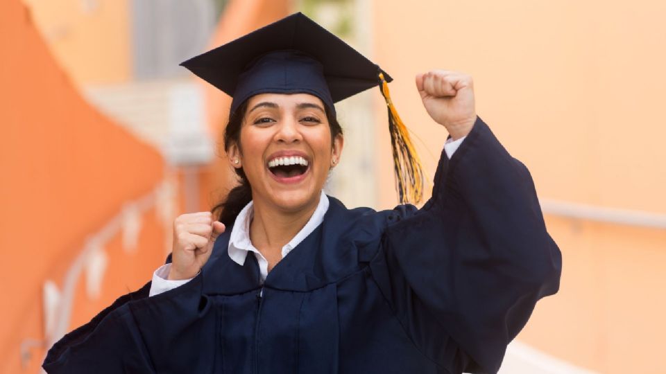 Cédula Profesional 2024 en México: Cómo tramitarla en línea y en cuánto tiempo está lista