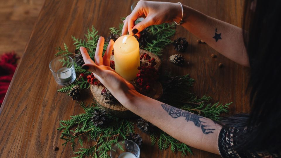 Descubre los mejores rituales de Navidad para atraer prosperidad, amor y buenas energías en las fiestas.