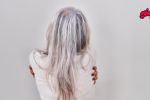 Foto ilustrativa de la nota titulada: El significado psicológico detrás de teñir las canas