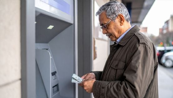 Pensión Bienestar: estos son los apellidos que cobran HOY martes 20 de mayo