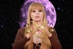 Foto ilustrativa de la nota titulada: Horóscopo Mhoni Vidente HOY, Sábado 24 de Mayo de 2025: Nuevas oportunidades y consejos para abrir caminos con Luna en Tauro