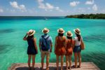 Foto ilustrativa de la nota titulada: El pueblo mágico de Quintana Roo que te enamorará por su laguna de varios colores