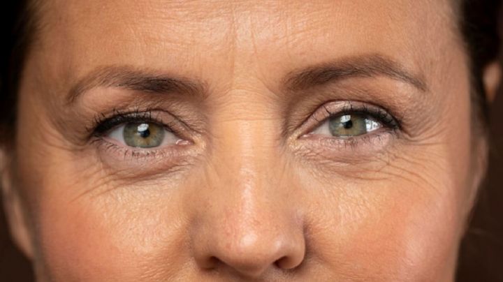 Los malos hábitos que causan bolsas debajo de los ojos