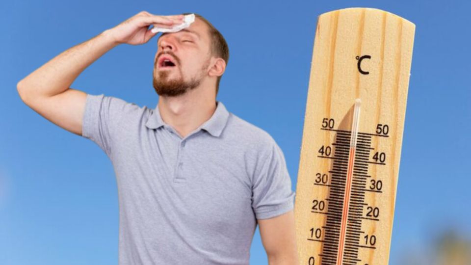 La canícula de este año se extiende durante agosto, provocando calor intenso.