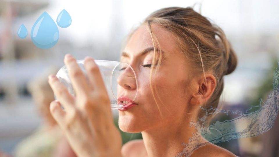 La regulación del peso es un proceso complejo que va más allá de la dieta y el ejercicio; la hidratación juega un papel fundamental