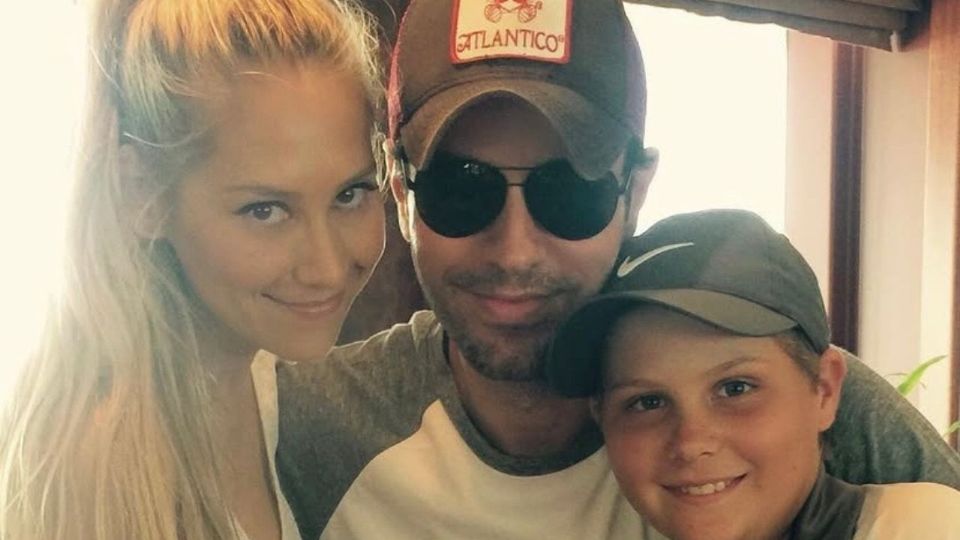 Enrique Iglesias y Anna Kournikova esperan su cuarto hijo y amplían su familia en la intimidad.