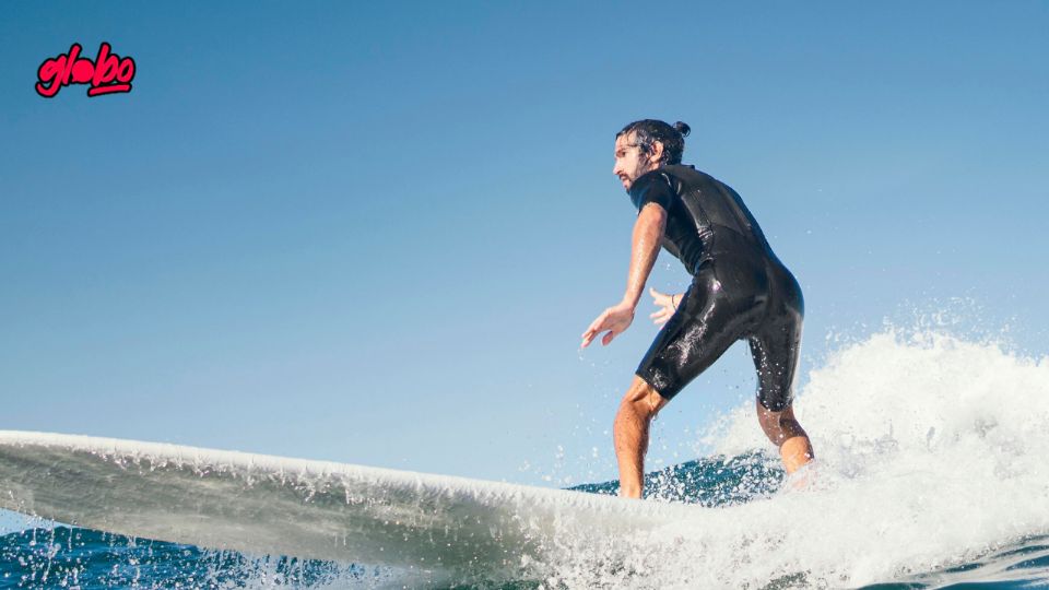 Descubre un encantador pueblo mágico cercano a Jalisco, con playas ideales para surfear y disfrutar del mar.