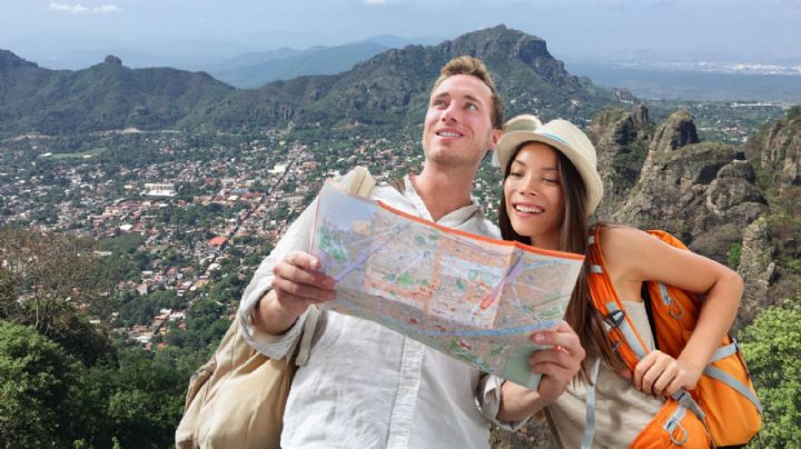 El Pueblo Mágico de Morelos con pirámides ancestrales, calles empedradas y un cerro místico que susurra leyendas