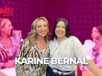 Karine Bernal Lobo presentando su libro El corazón del rey en el programa Café Globo de FM Globo